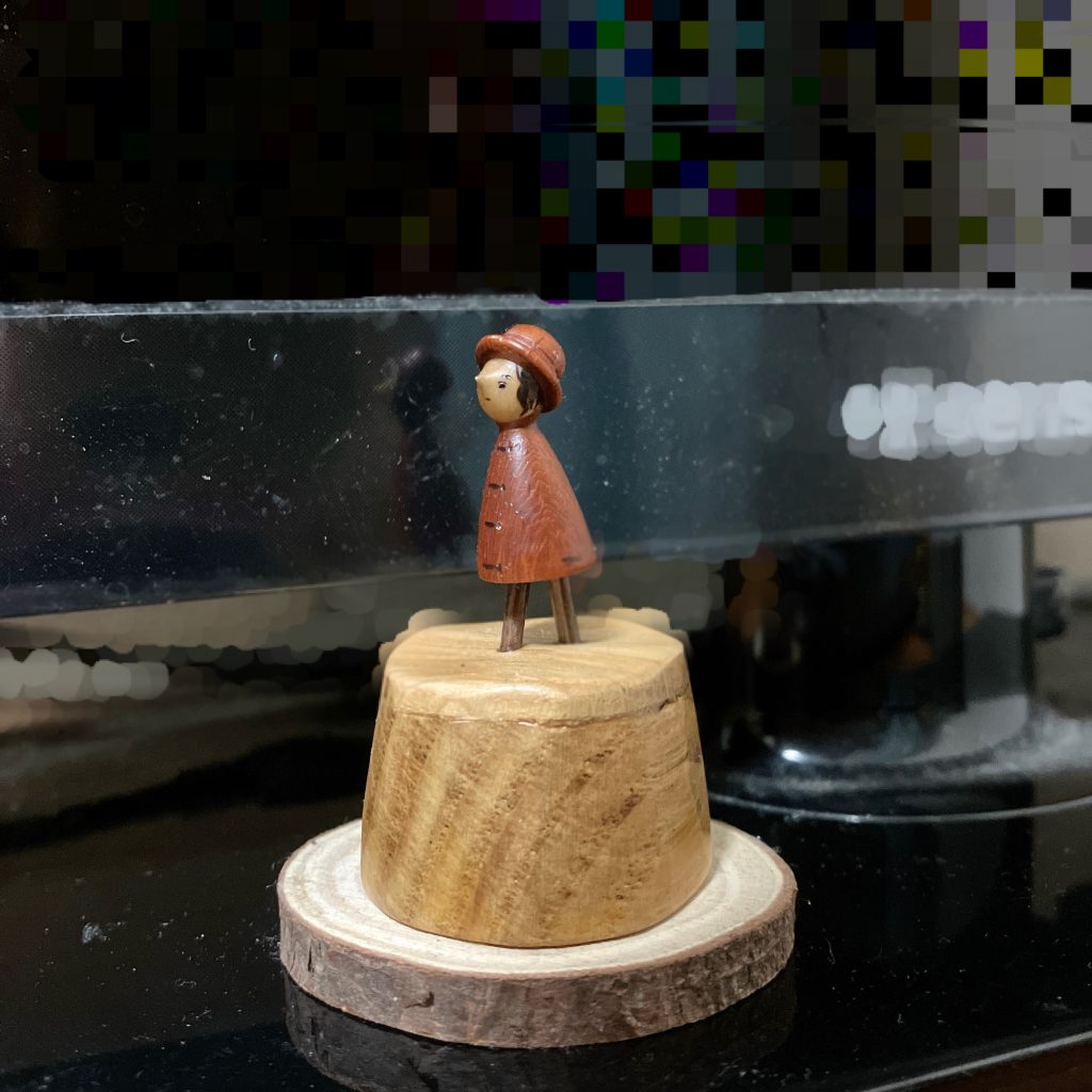 木彫りひきだし SEVEN BY SEVEN】 • • -------------------------- LEATHER CARVING